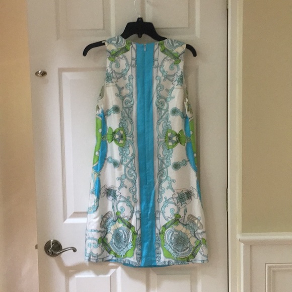 Shift dressed - Picture 2 of 4